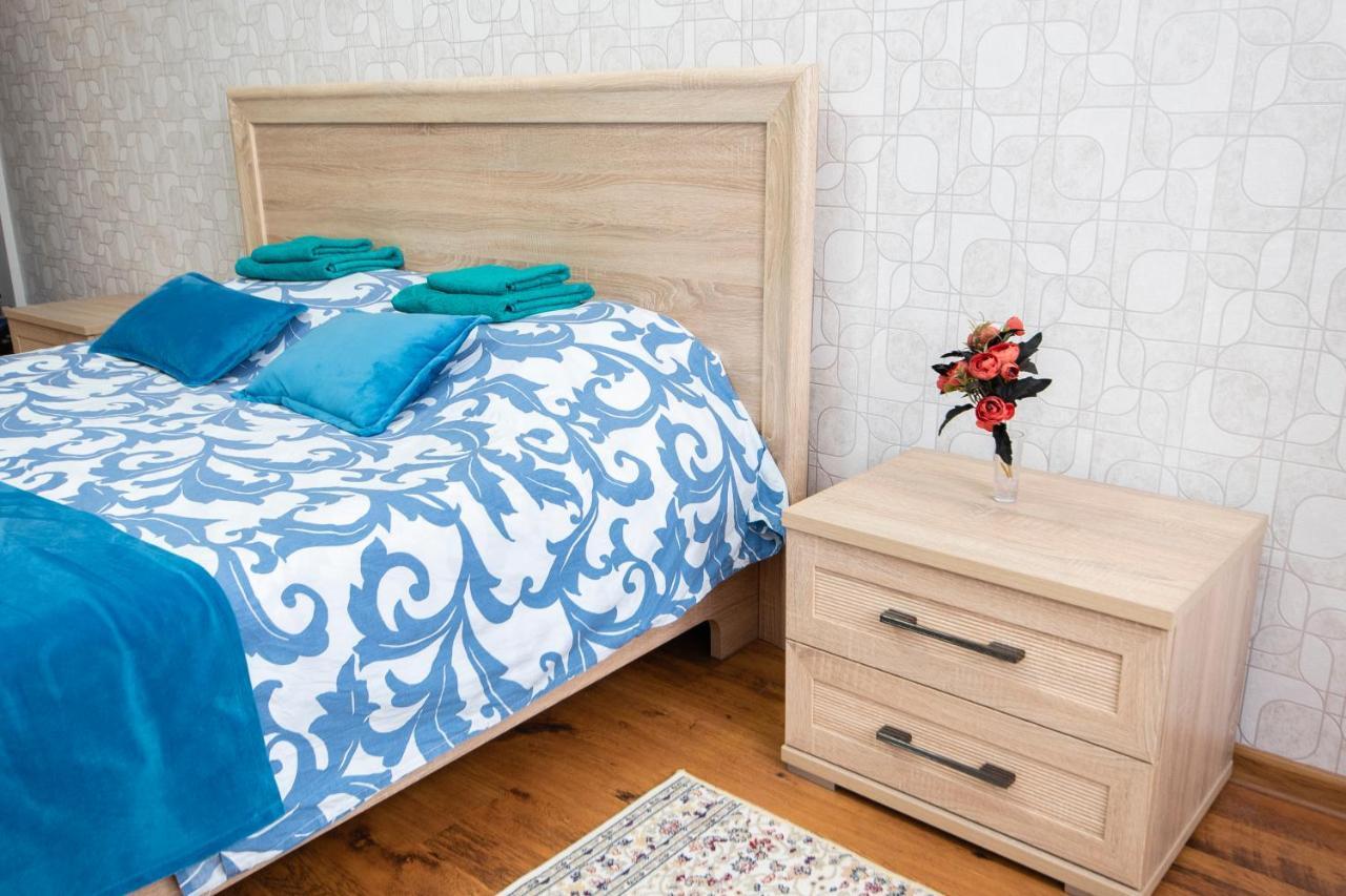 Comfortable Apartment In The Golden Square. 알마티 외부 사진